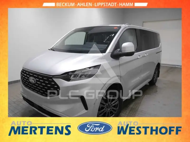 2025 Ford Tourneo