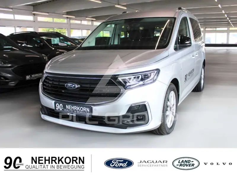 2025 Ford Tourneo