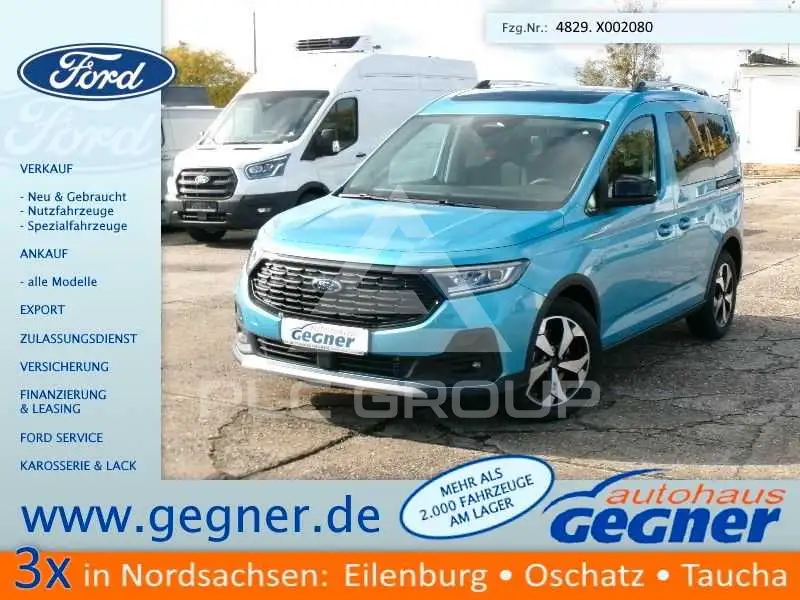 2025 Ford Tourneo