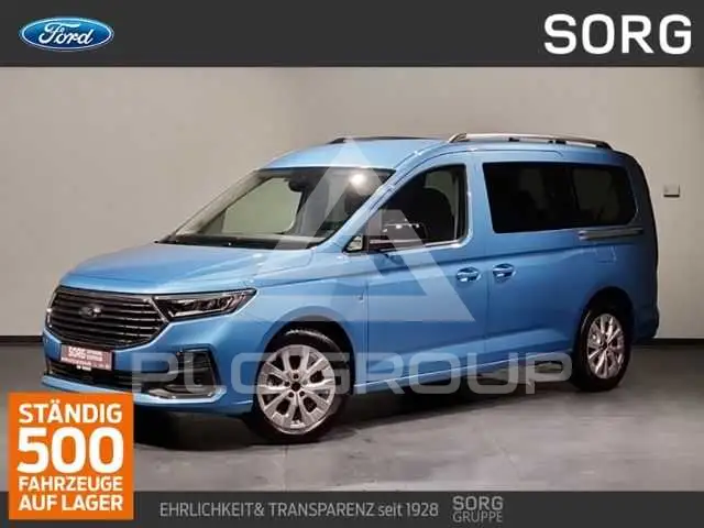 2025 Ford Tourneo