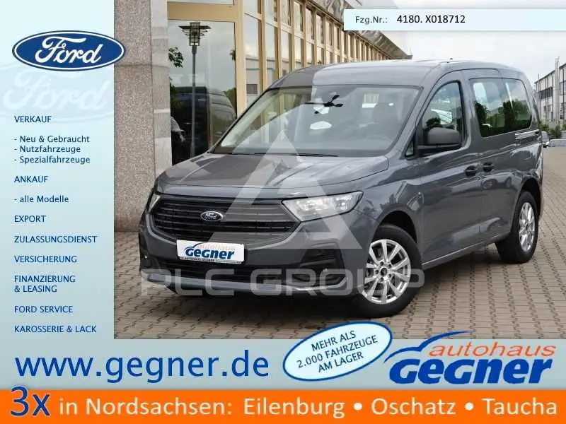 2025 Ford Tourneo