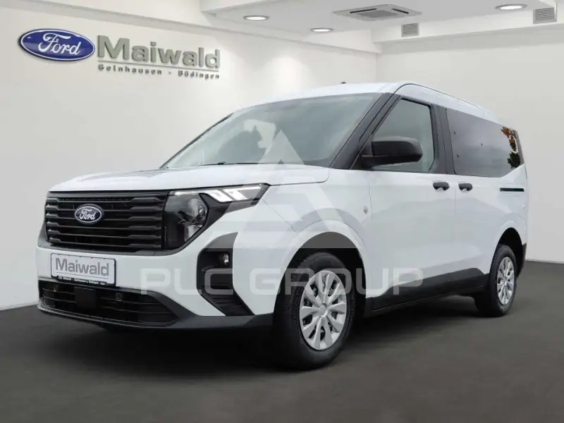 2025 Ford Tourneo