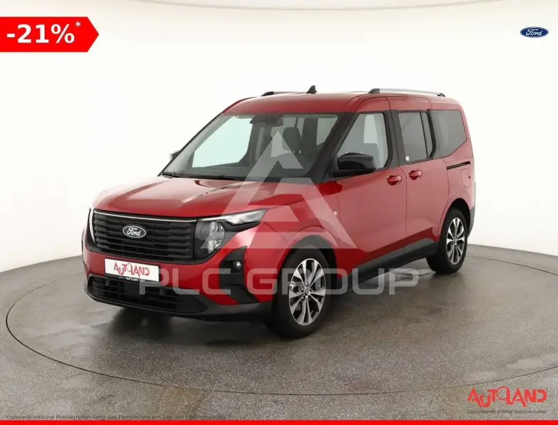 2025 Ford Tourneo