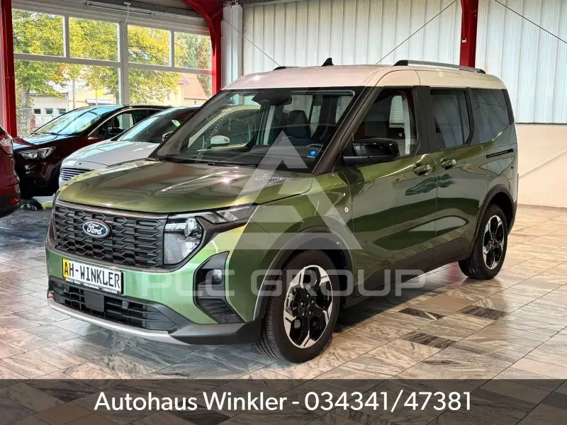 2025 Ford Tourneo
