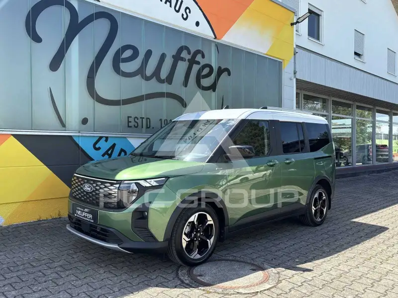 2025 Ford Tourneo