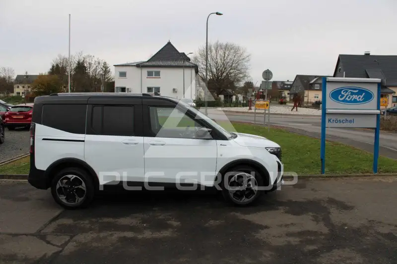 2025 Ford Tourneo