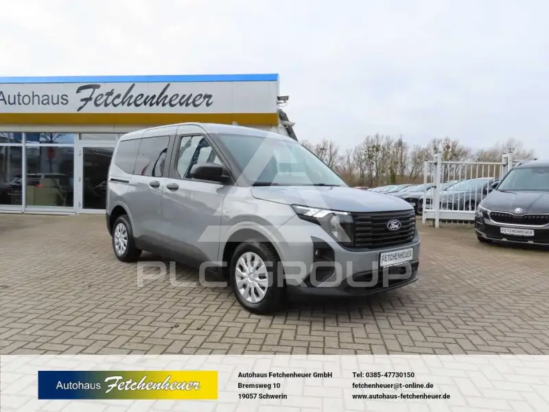 2025 Ford Tourneo
