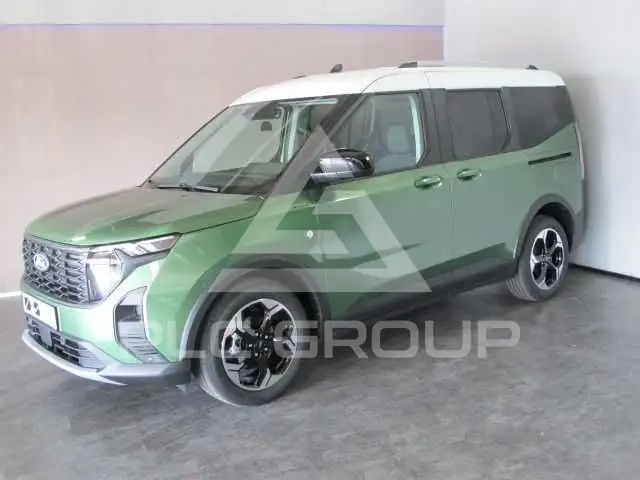 2025 Ford Tourneo