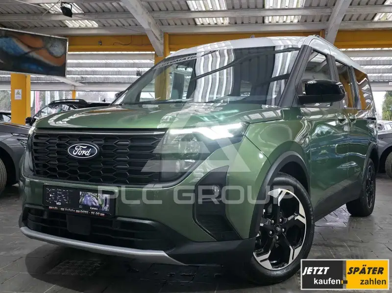 2025 Ford Tourneo