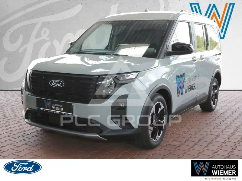 2025 Ford Tourneo