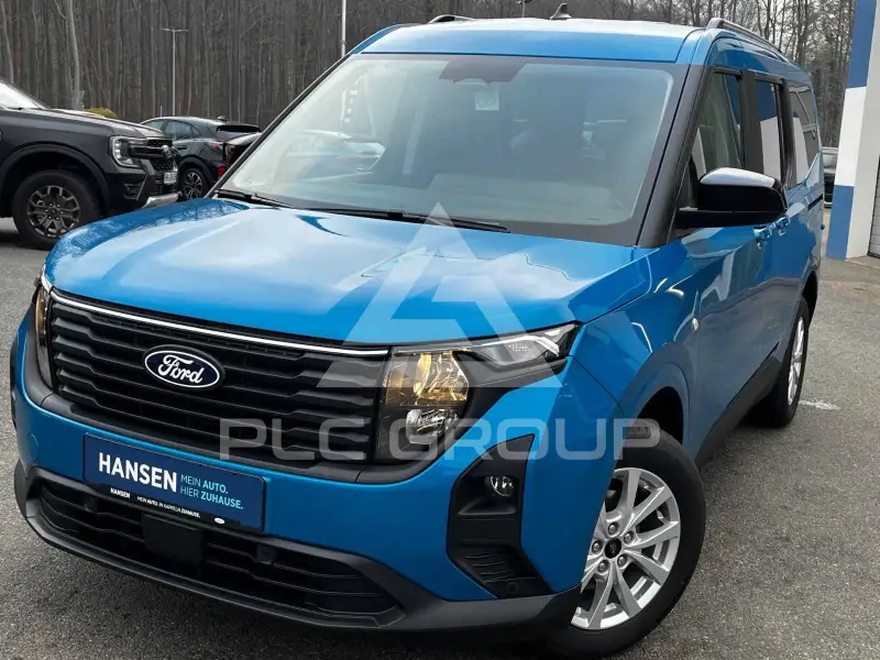 2025 Ford Tourneo
