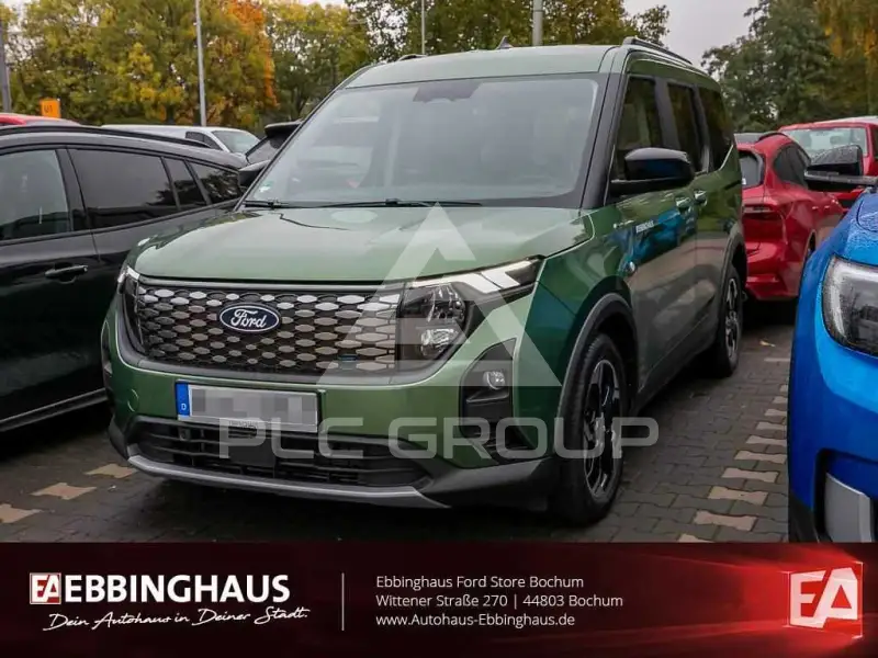 2025 Ford Tourneo