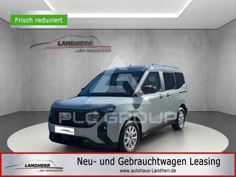 2025 Ford Tourneo