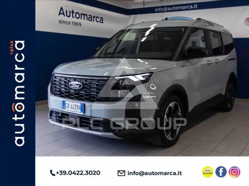 2025 Ford Tourneo