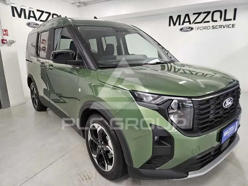 2025 Ford Tourneo