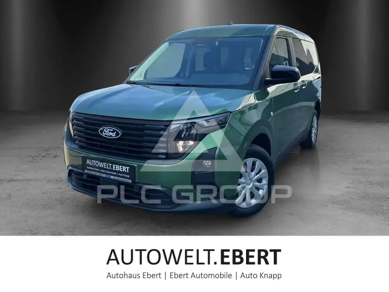 2025 Ford Tourneo