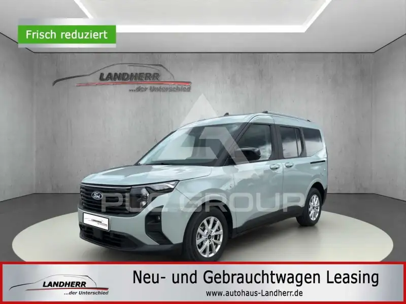 2025 Ford Tourneo