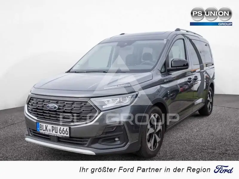 2025 Ford Tourneo