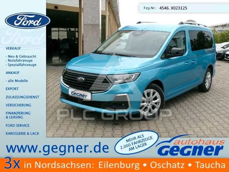 2025 Ford Tourneo