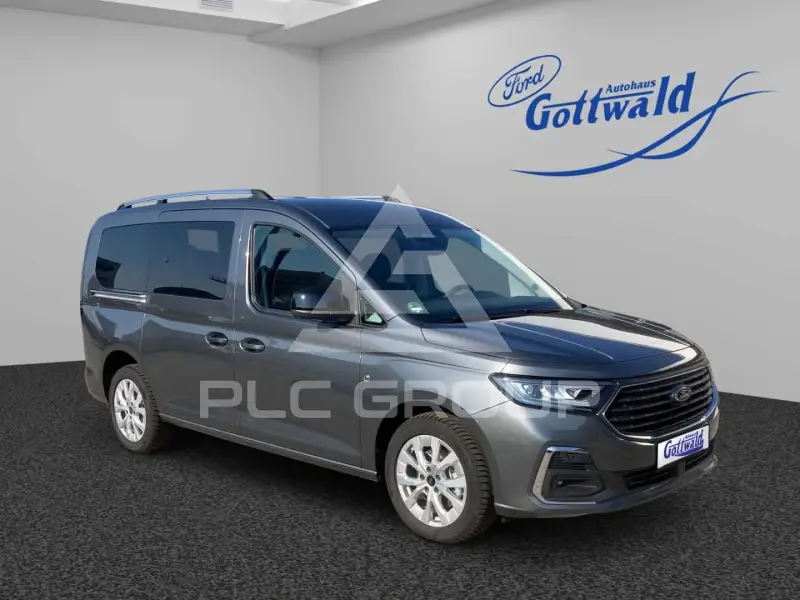 2025 Ford Tourneo