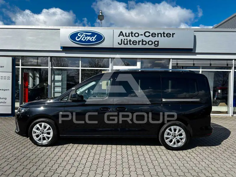2025 Ford Tourneo
