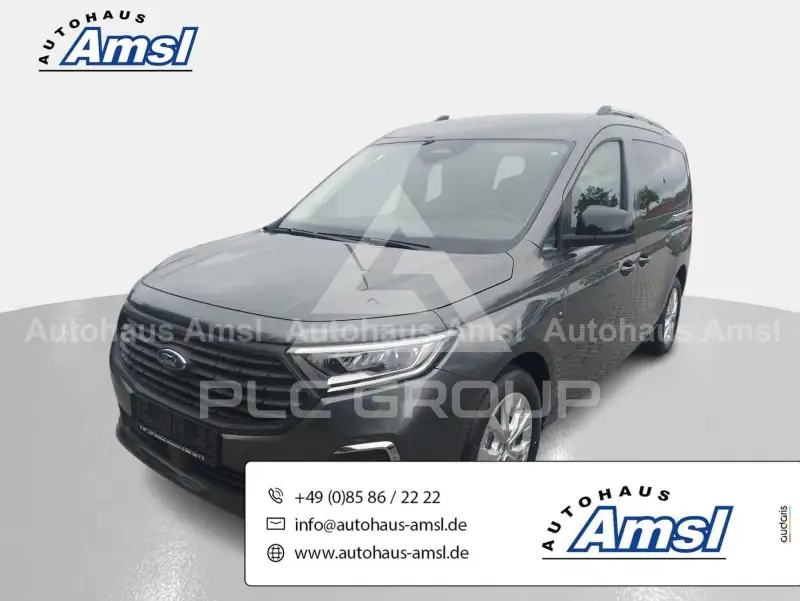 2025 Ford Tourneo