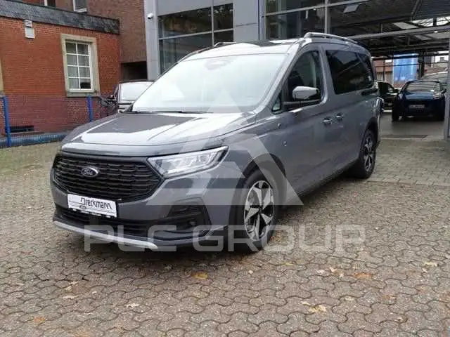 2026 Ford Tourneo