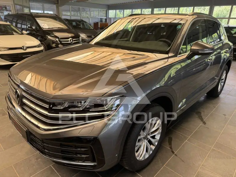 2025 Volkswagen Touareg