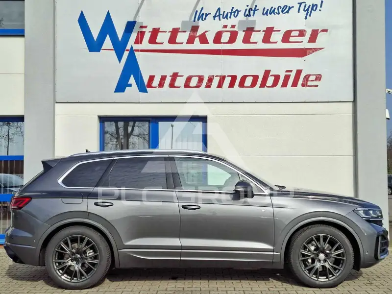 2025 Volkswagen Touareg