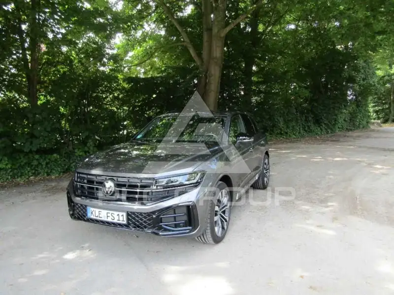 2025 Volkswagen Touareg
