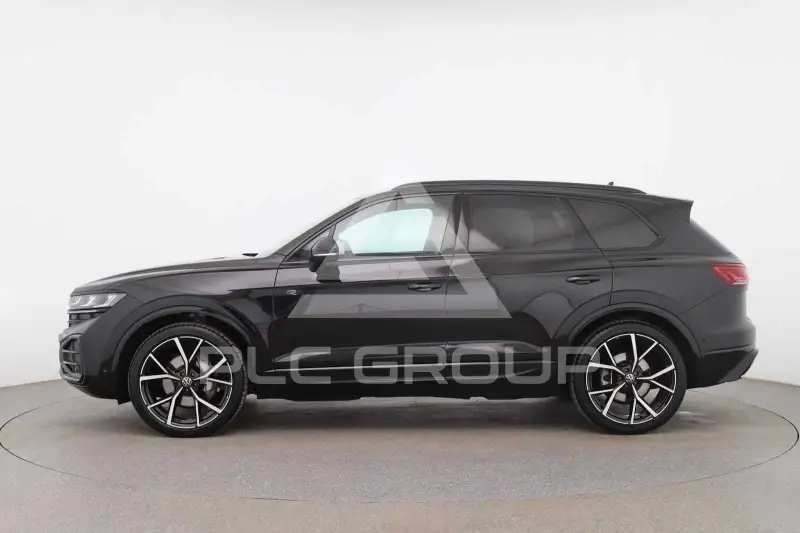 2025 Volkswagen Touareg