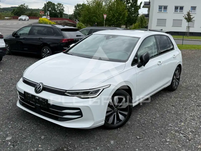 2025 Volkswagen GOLF