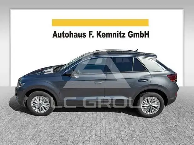 2025 Volkswagen T-Roc