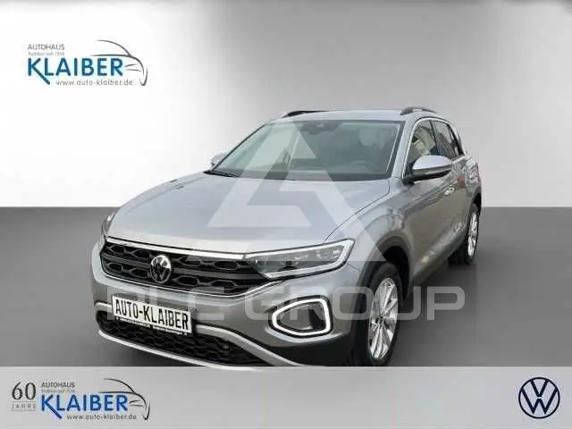 2025 Volkswagen T-Roc