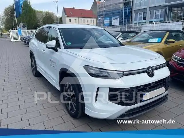 2025 Volkswagen Tayron