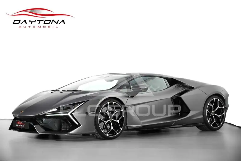 2025 Lamborghini Revuelto
