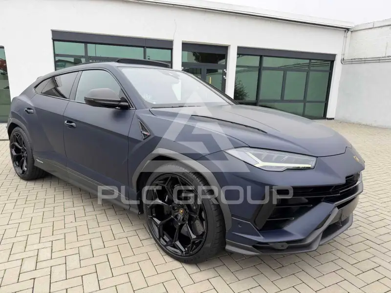 2025 Lamborghini Urus