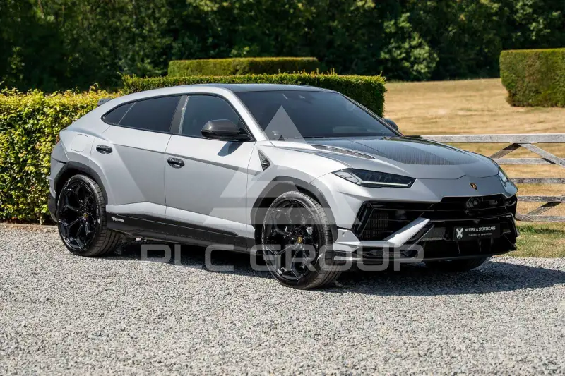 2025 Lamborghini Urus