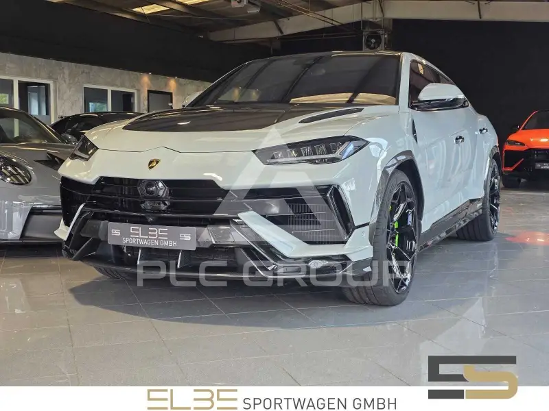 2025 Lamborghini Urus