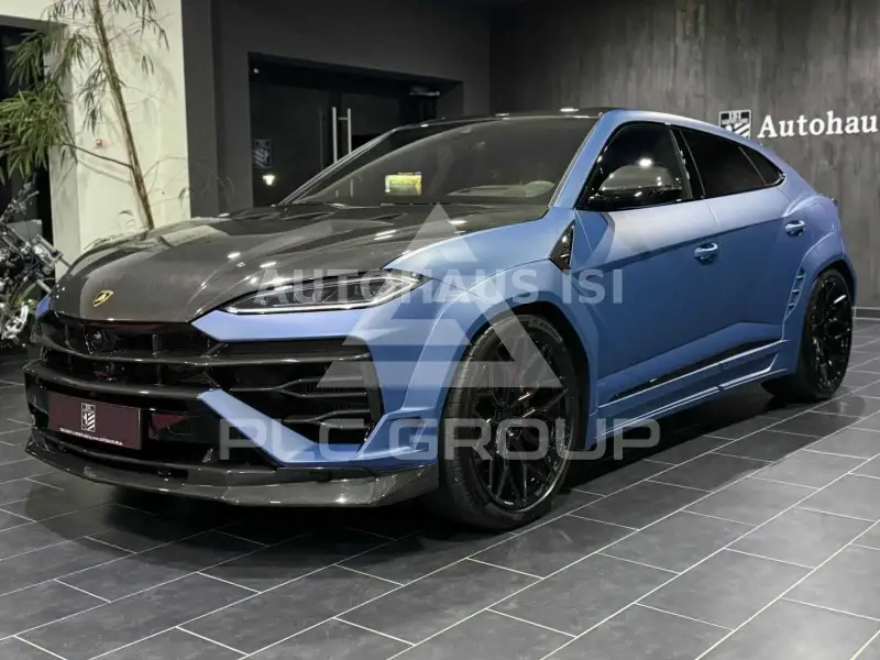 2025 Lamborghini Urus