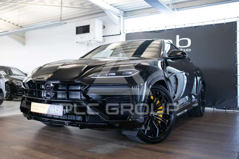 2025 Lamborghini Urus