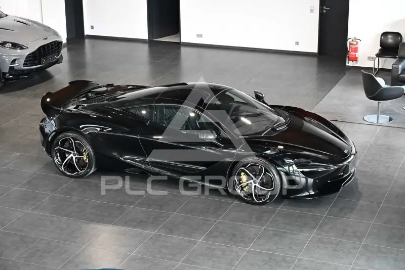 2025 McLaren 750S