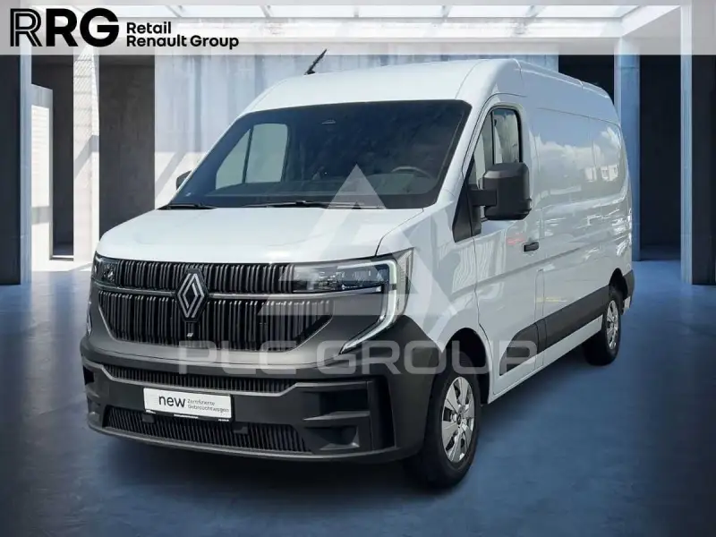 2025 Renault Master