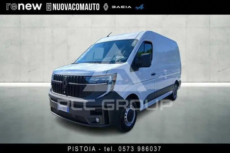 2025 Renault Master
