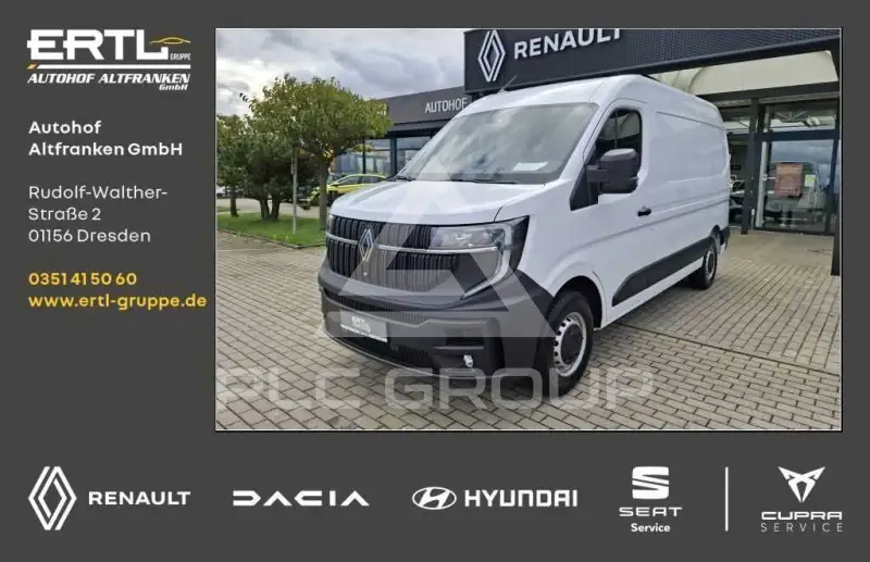 2025 Renault Master