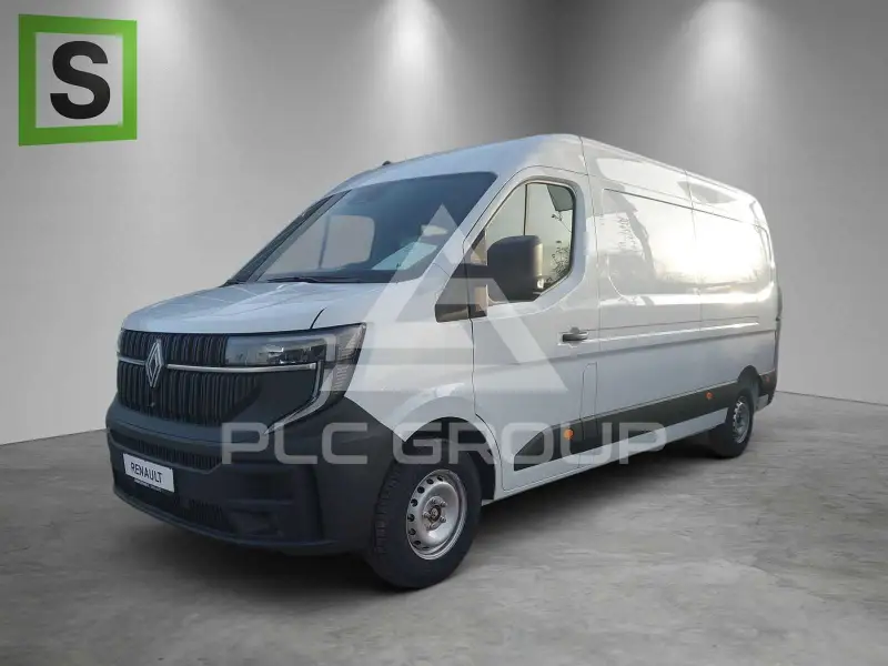2025 Renault Master