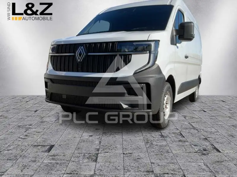 2025 Renault Master