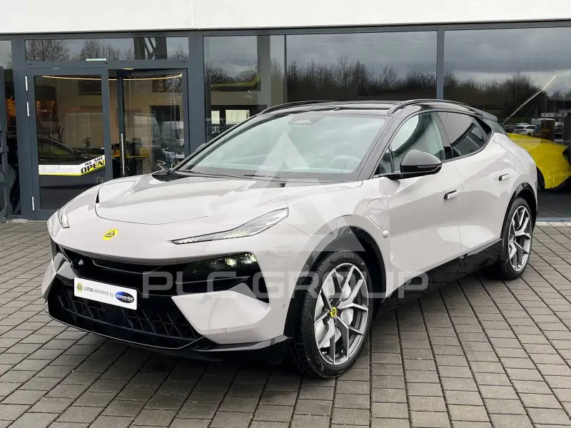 2025 Lotus Eletre