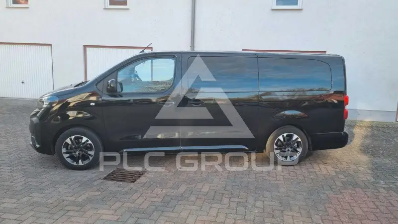 2025 Opel ZAFIRA
