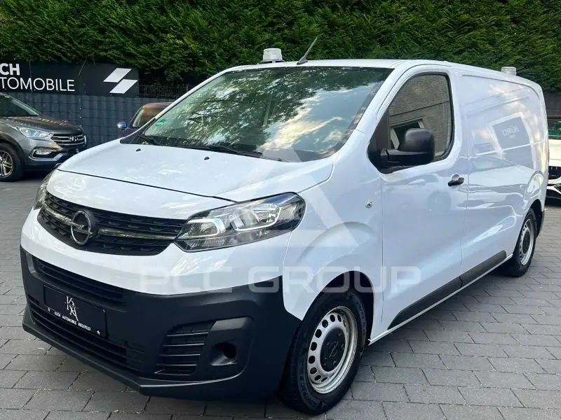 2025 Opel Vivaro